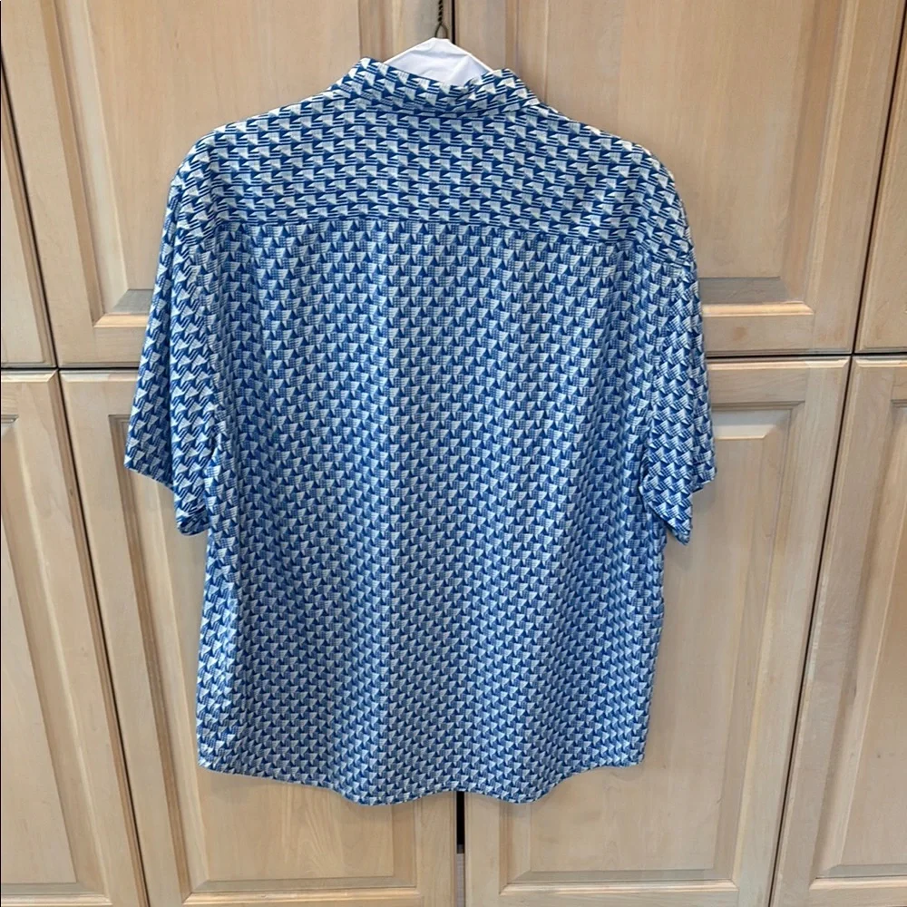 TOMMY BAHAMA Blue Patterned Men's Shirt - Picture 2 of 6